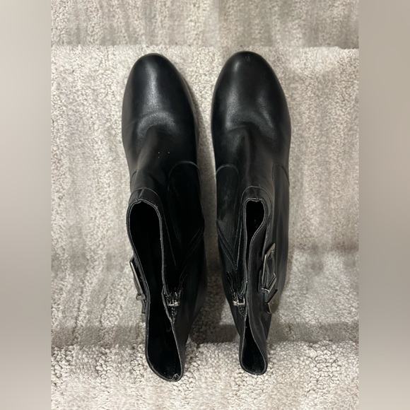 BCBGenerations black faux ledge wedge boots , size 8.5 - Picture 4 of 5